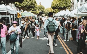 Clicks to Bricks: Successfully Merging In-Person and Online Sales